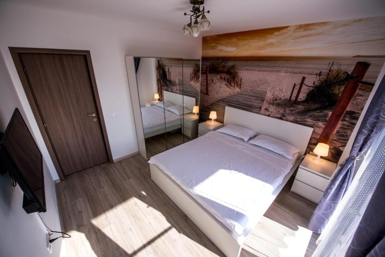 Sea Side Ada Apartment Navodari Bagian luar foto